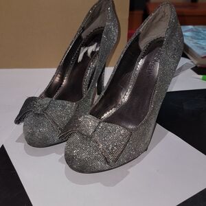Shimmering Silver Bow Heels